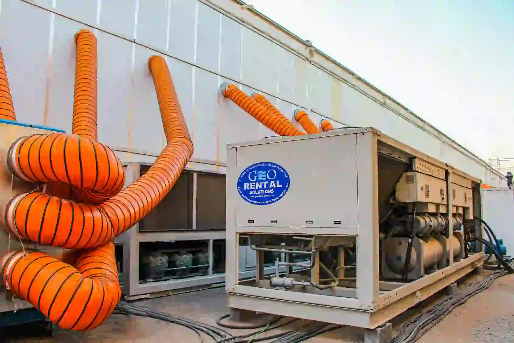 Rental Site, Air handling unit, Air cooled chiller, flexible duct, Geo Rental Solutions
